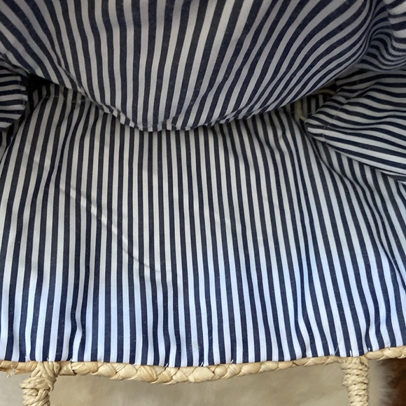 Vacation straw Pom Pom tote and scarf - Picture 2 of 8